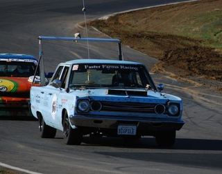 Illustration for article titled The Top 152 Lemons Of The 24 Hours Of LeMons Arse Freeze-A-Palooza 2009!